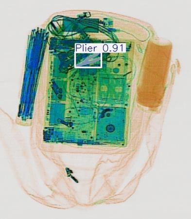 Detection preview by Segmentatation_v8_medium_train_250