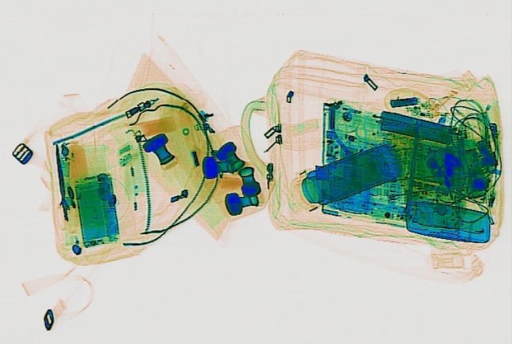 Detection preview by Segmentatation_v8_medium_train_250