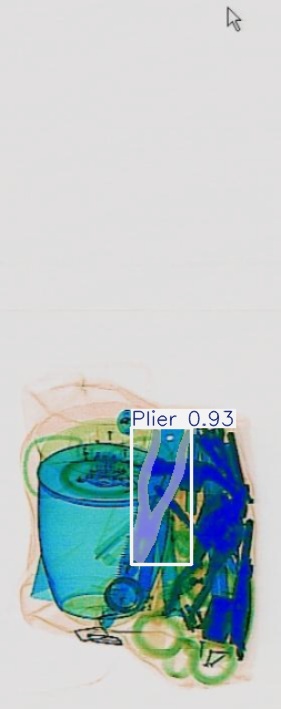 Detection preview by Segmentatation_v8_medium_train_250