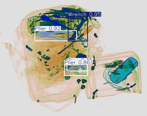 Detection preview by Segmentatation_v8_medium_train_250