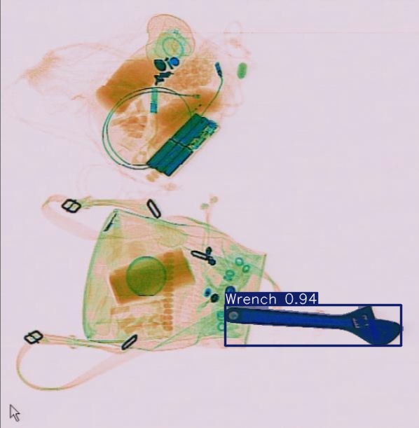Detection preview by Segmentatation_v8_medium_train_250