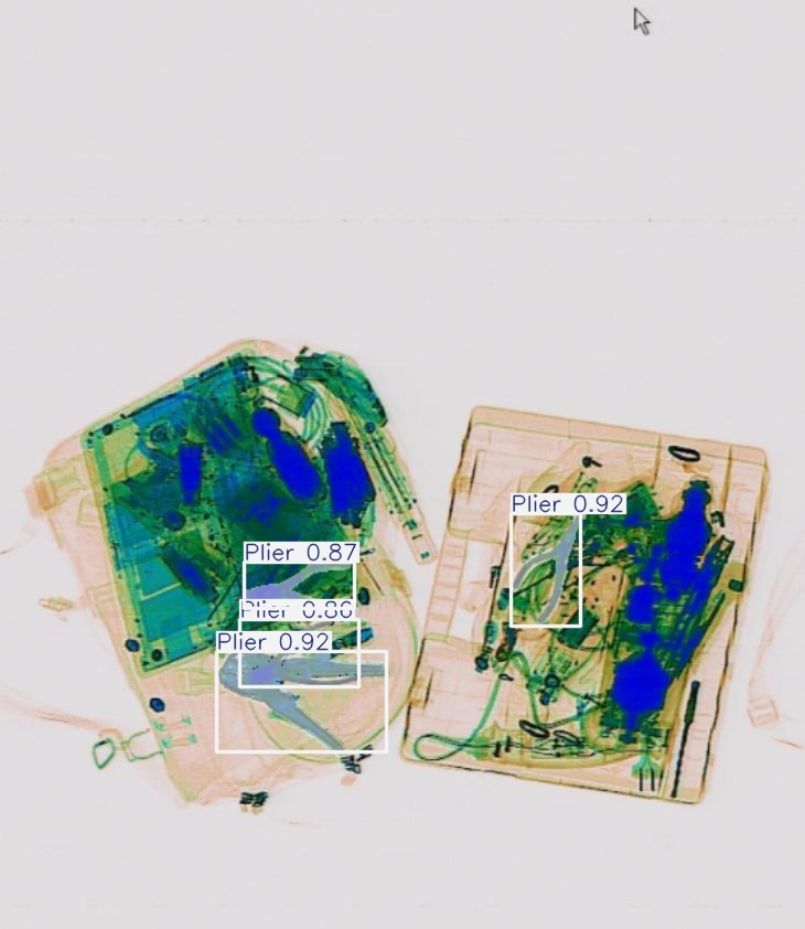 Detection preview by Segmentatation_v8_medium_train_250