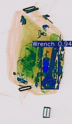 Detection preview by Segmentatation_v8_medium_train_250