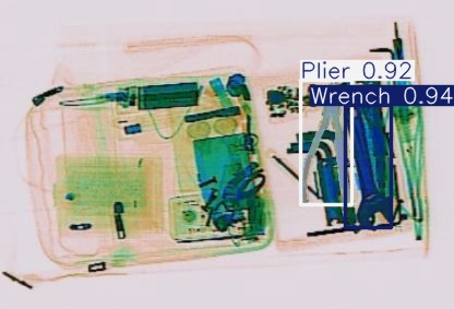 Detection preview by Segmentatation_v8_medium_train_250