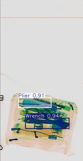 Detection preview by Segmentatation_v8_medium_train_250