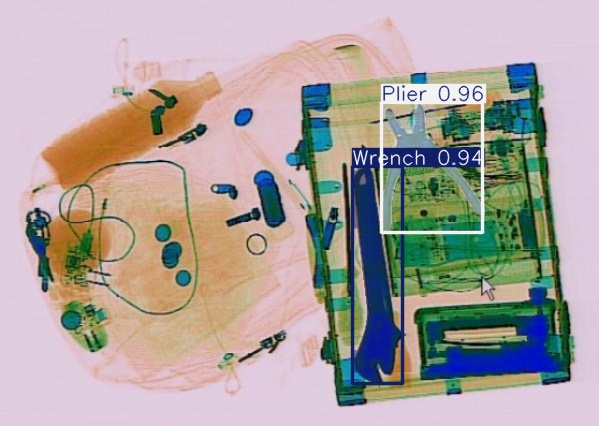 Detection preview by Segmentatation_v8_medium_train_250
