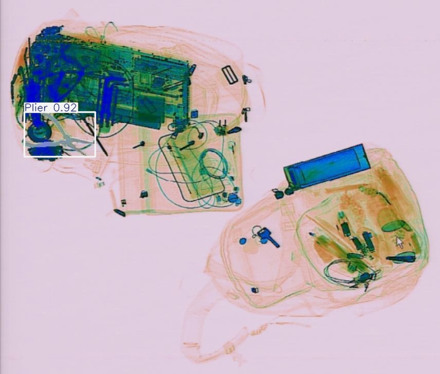 Detection preview by Segmentatation_v8_medium_train_250