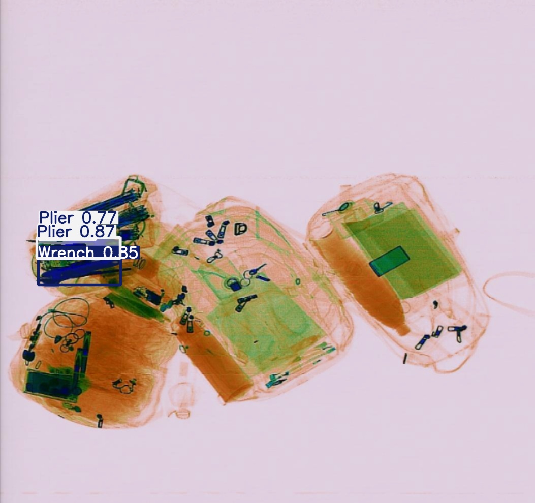 Detection preview by Segmentatation_v8_medium_train_250