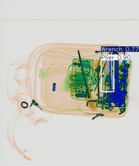 Detection preview by Segmentatation_v8_medium_train_250