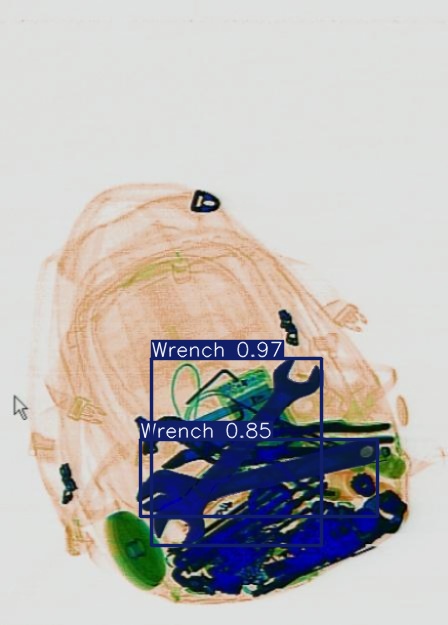 Detection preview by Segmentatation_v8_medium_train_250