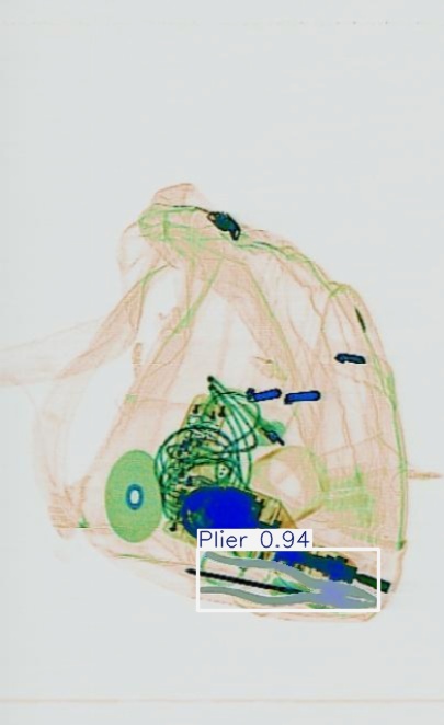 Detection preview by Segmentatation_v8_medium_train_250