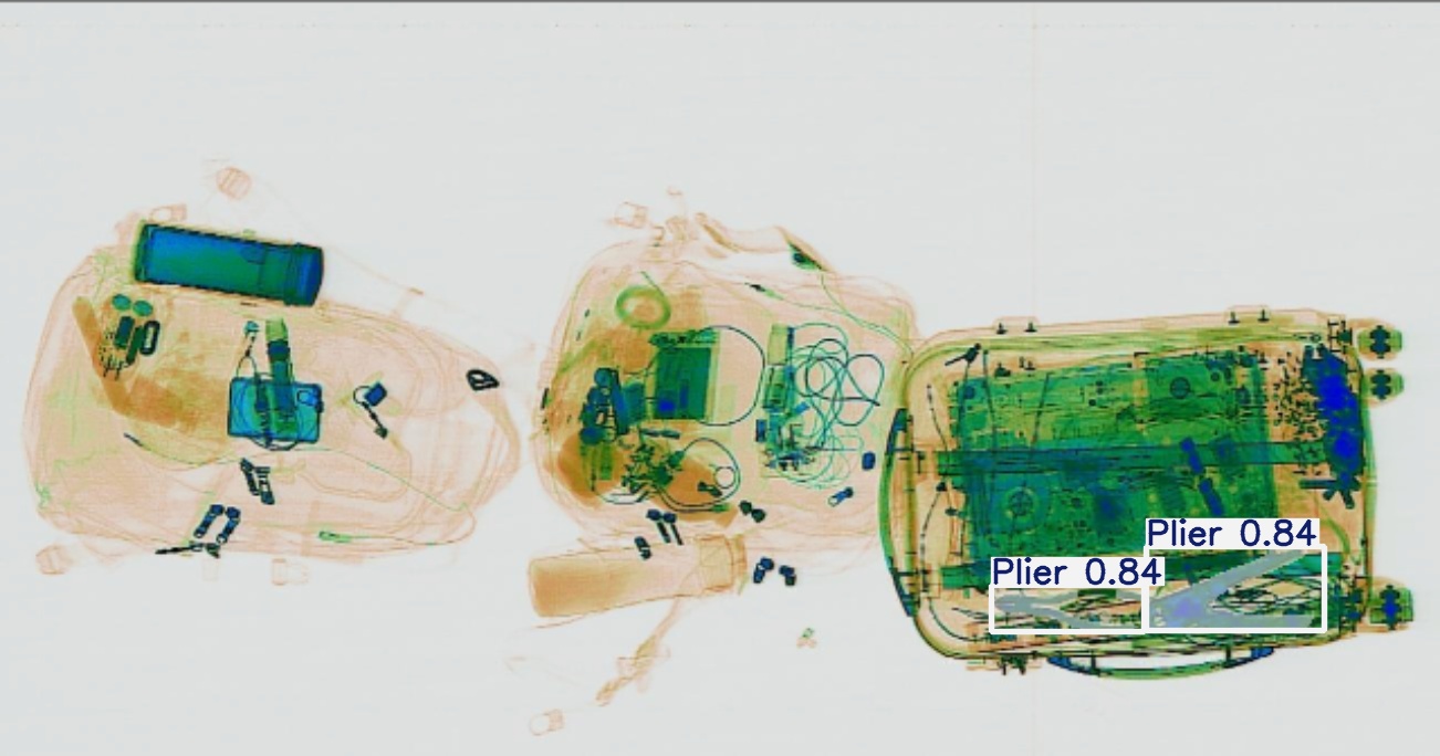 Detection preview by Segmentatation_v8_medium_train_250