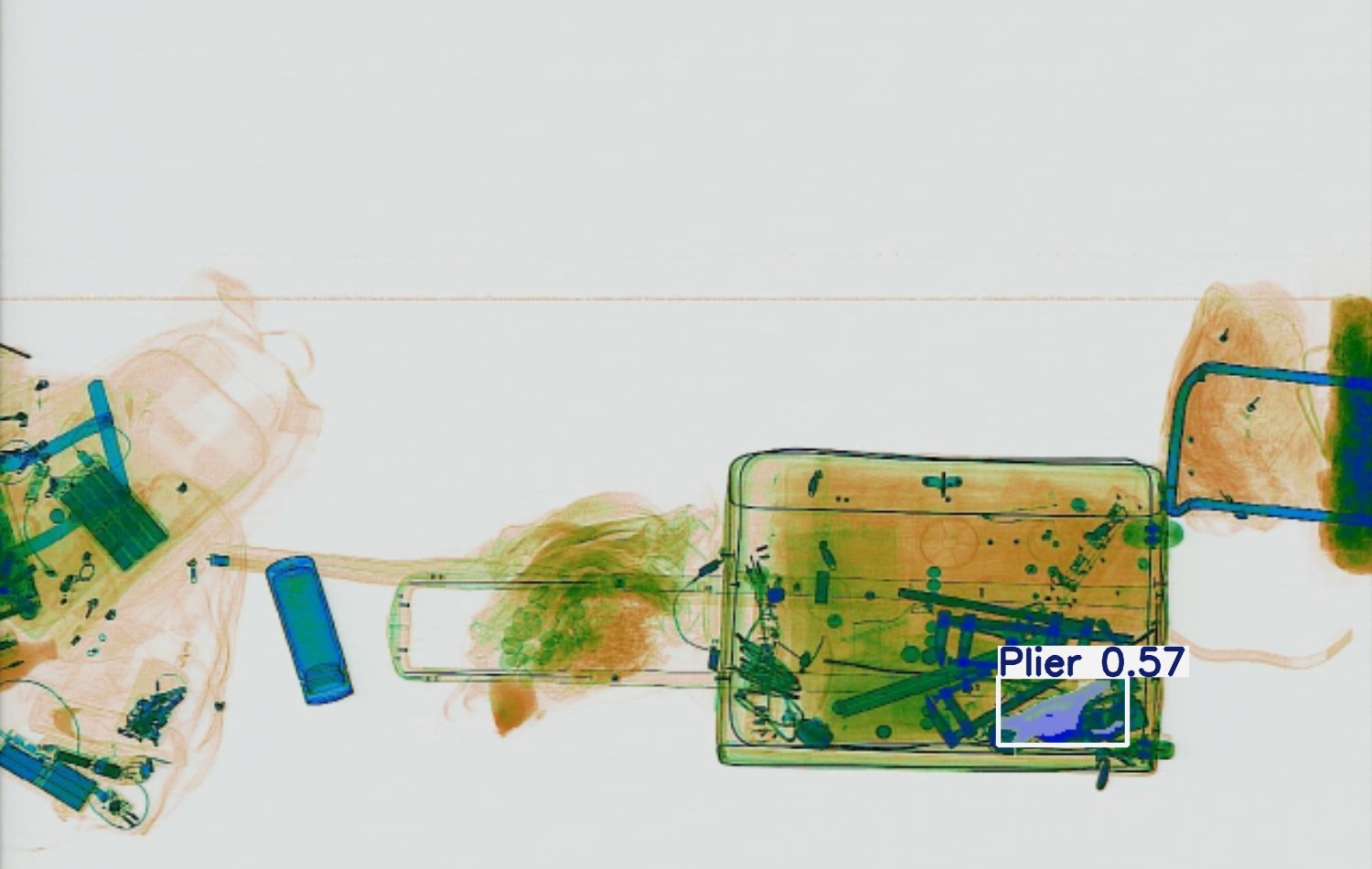 Detection preview by Segmentatation_v8_medium_train_250