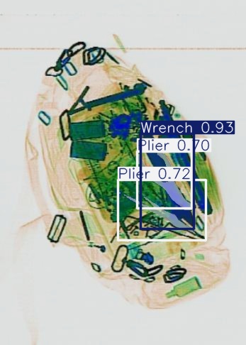 Detection preview by Segmentatation_v8_medium_train_250