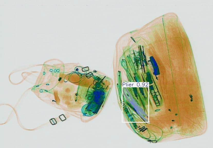 Detection preview by Segmentatation_v8_medium_train_250