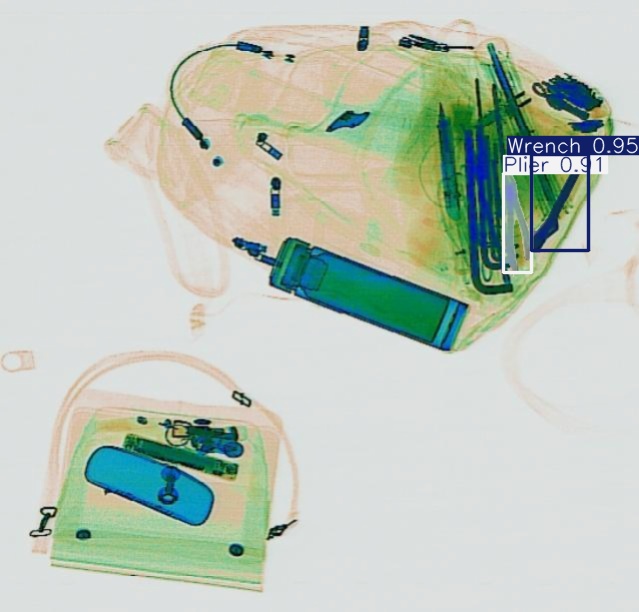 Detection preview by Segmentatation_v8_medium_train_250