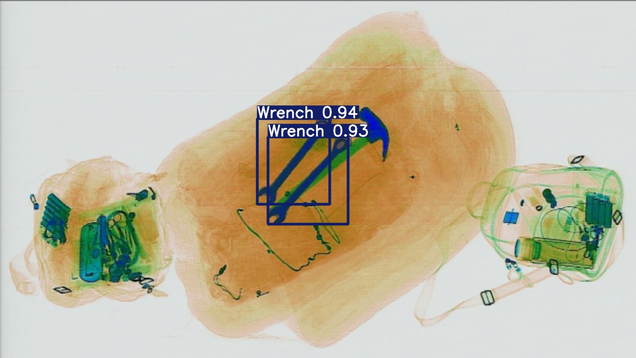 Detection preview by Segmentatation_v8_medium_train_250