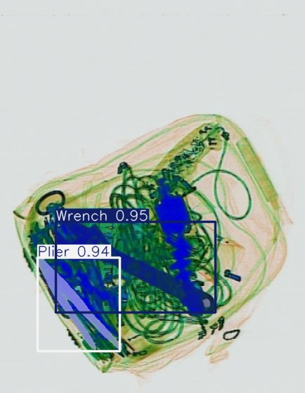 Detection preview by Segmentatation_v8_medium_train_250