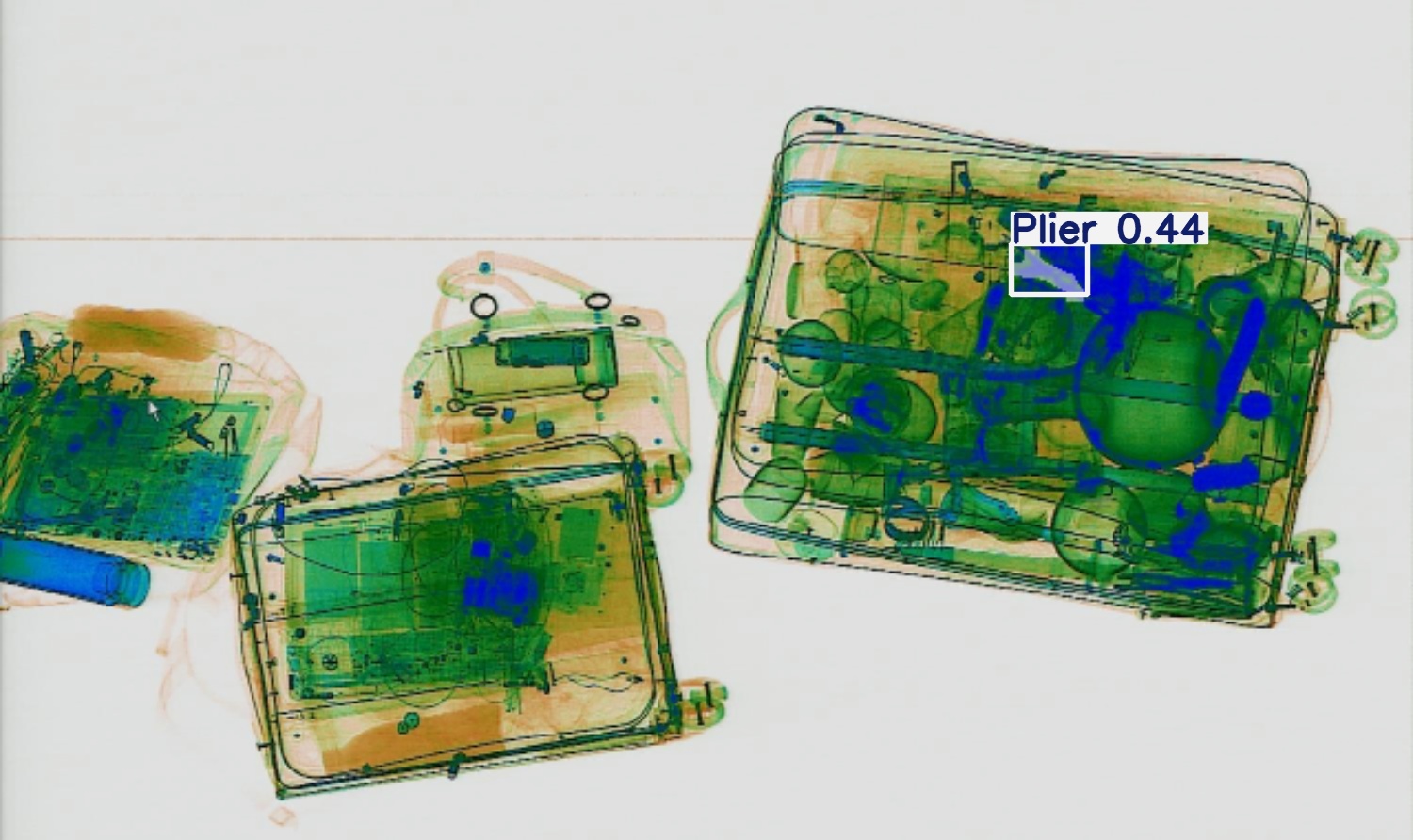 Detection preview by Segmentatation_v8_medium_train_250