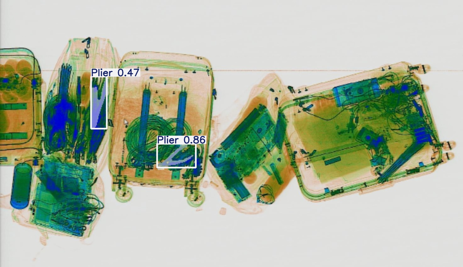 Detection preview by Segmentatation_v8_medium_train_250