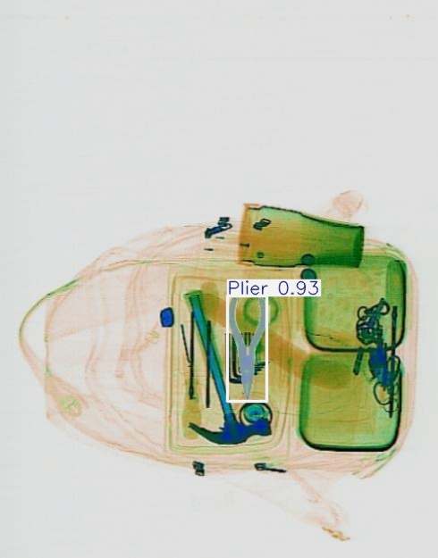 Detection preview by Segmentatation_v8_medium_train_250