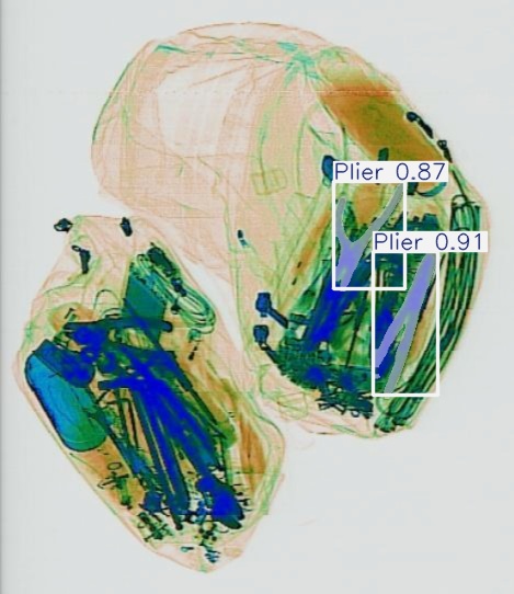 Detection preview by Segmentatation_v8_medium_train_250