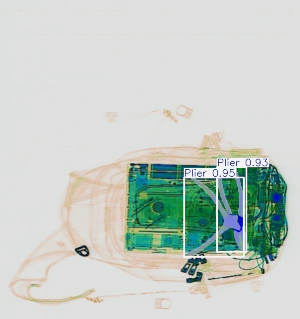 Detection preview by Segmentatation_v8_medium_train_250