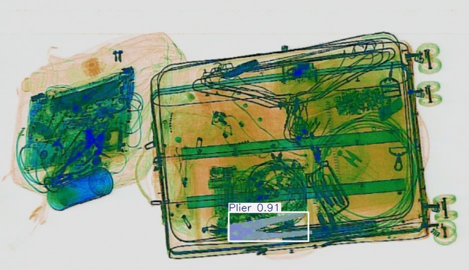 Detection preview by Segmentatation_v8_medium_train_250