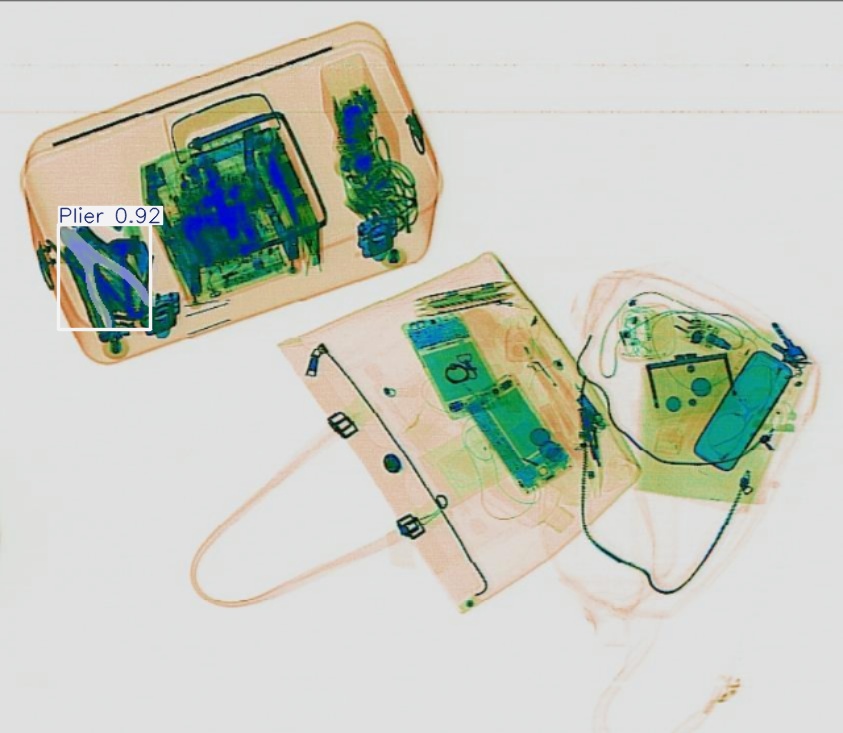 Detection preview by Segmentatation_v8_medium_train_250