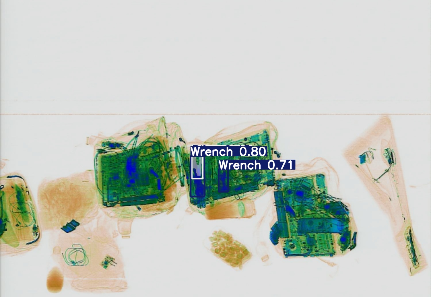 Detection preview by Segmentatation_v8_medium_train_250