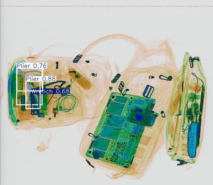 Detection preview by Segmentatation_v8_medium_train_250