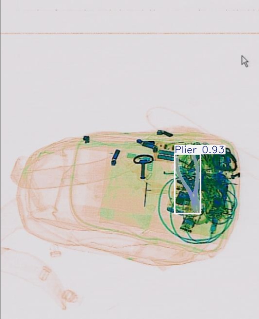 Detection preview by Segmentatation_v8_medium_train_250