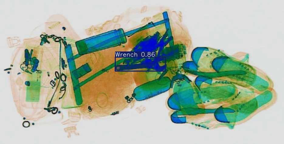 Detection preview by Segmentatation_v8_medium_train_250