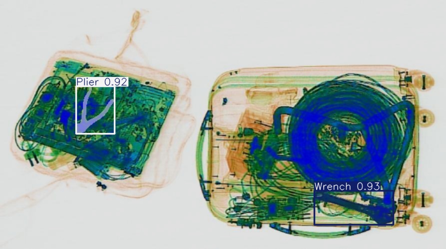 Detection preview by Segmentatation_v8_medium_train_250