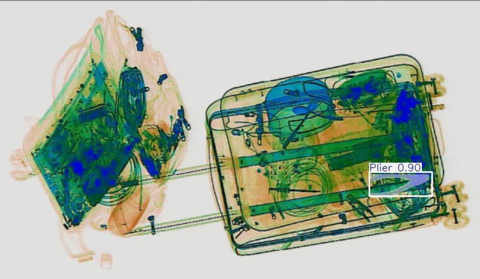 Detection preview by Segmentatation_v8_medium_train_250