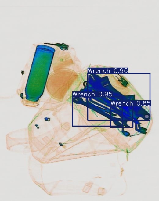 Detection preview by Segmentatation_v8_medium_train_250