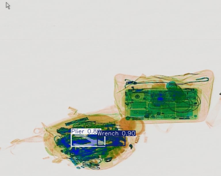 Detection preview by Segmentatation_v8_medium_train_250