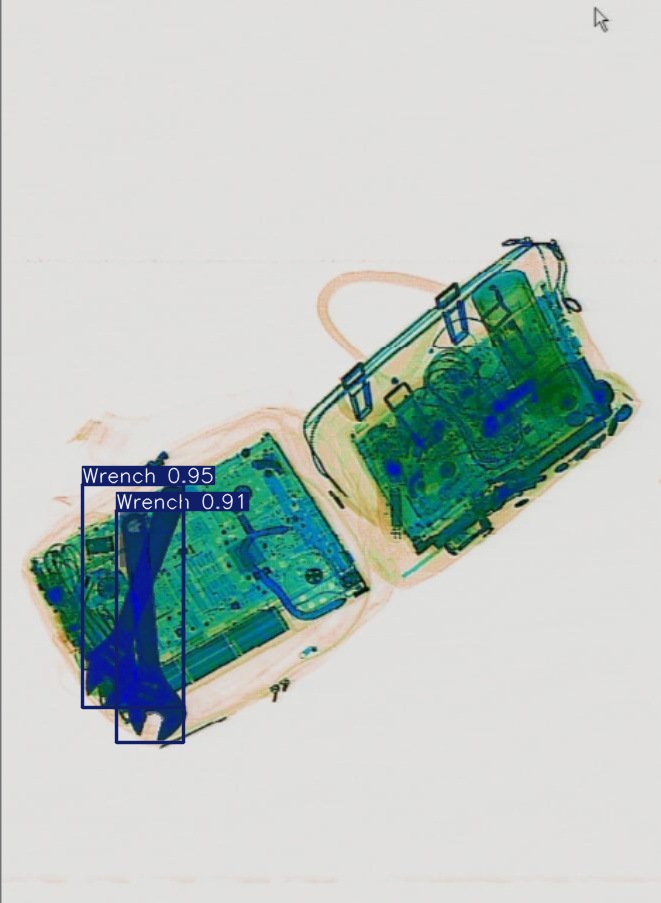 Detection preview by Segmentatation_v8_medium_train_250