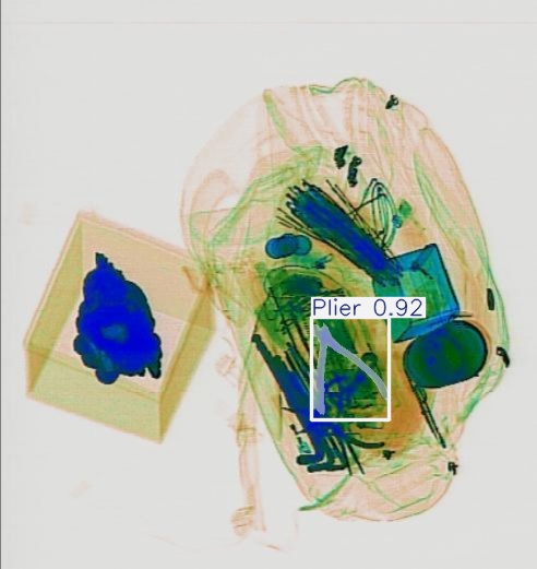 Detection preview by Segmentatation_v8_medium_train_250