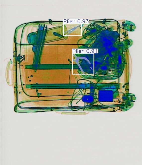 Detection preview by Segmentatation_v8_medium_train_250