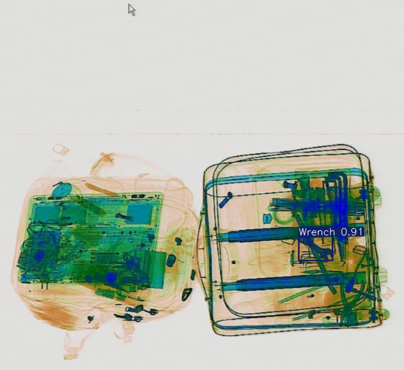 Detection preview by Segmentatation_v8_medium_train_250