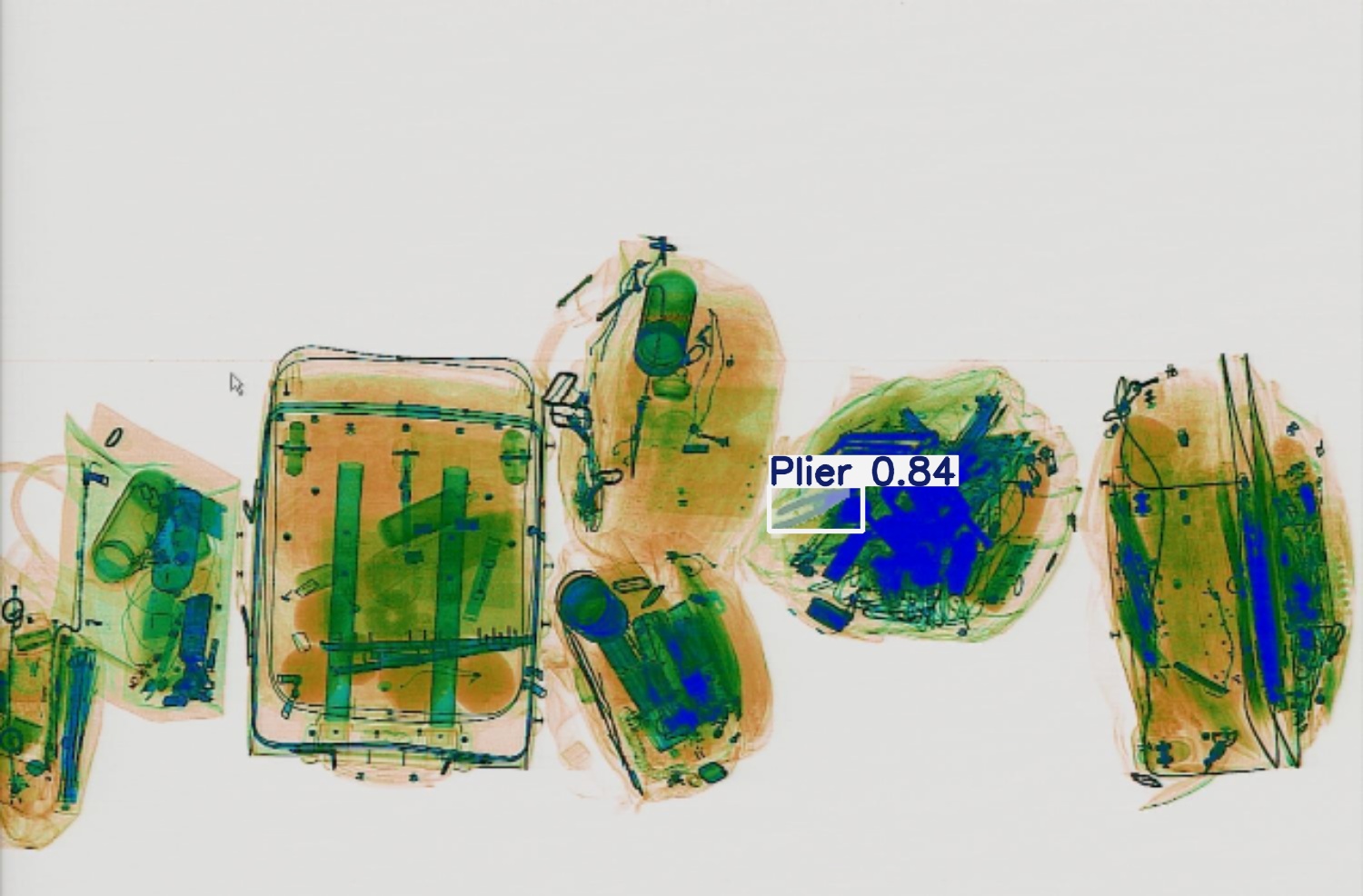 Detection preview by Segmentatation_v8_medium_train_250