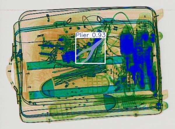 Detection preview by Segmentatation_v8_medium_train_250