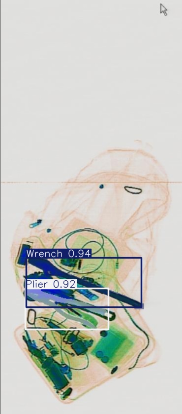 Detection preview by Segmentatation_v8_medium_train_250