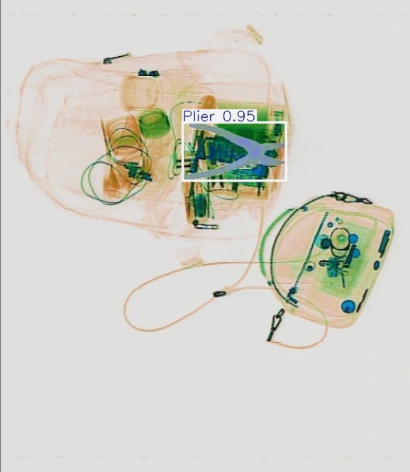 Detection preview by Segmentatation_v8_medium_train_250