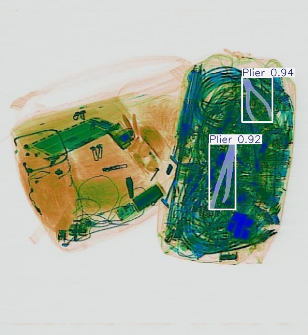 Detection preview by Segmentatation_v8_medium_train_250