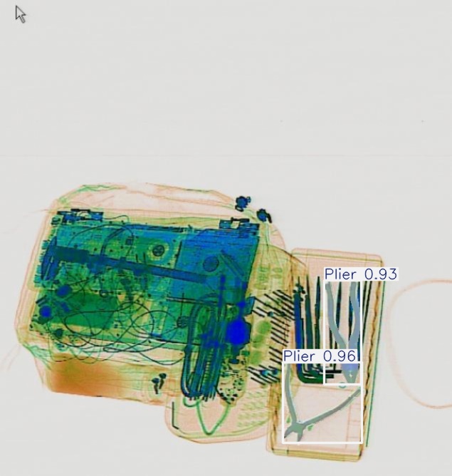 Detection preview by Segmentatation_v8_medium_train_250