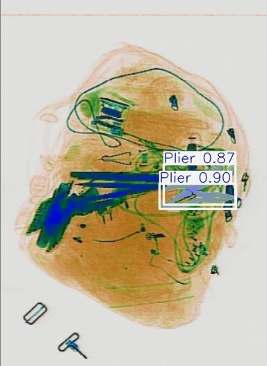 Detection preview by Segmentatation_v8_medium_train_250