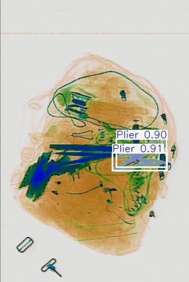Detection preview by Segmentatation_v8_medium_train_250