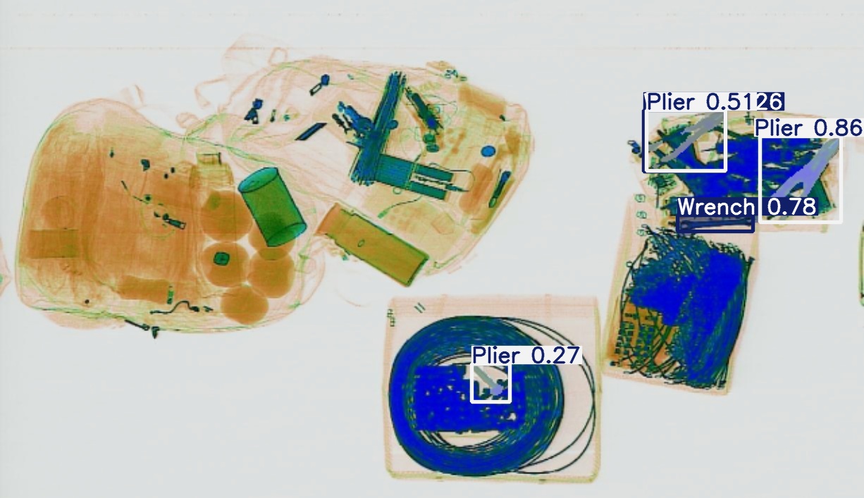 Detection preview by Segmentatation_v8_medium_train_250